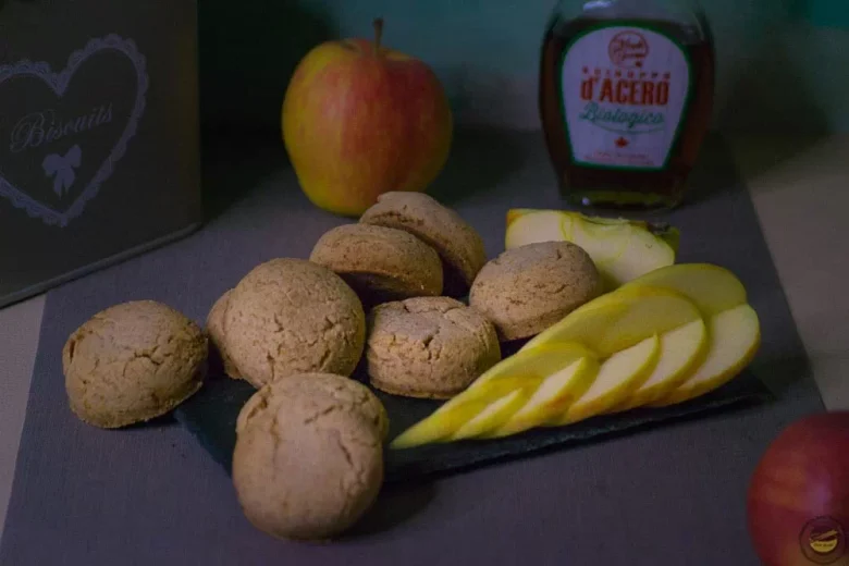 Biscotti alla mela